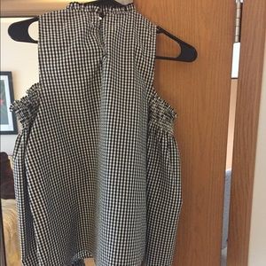 Women’s black ivory off the shoulder top